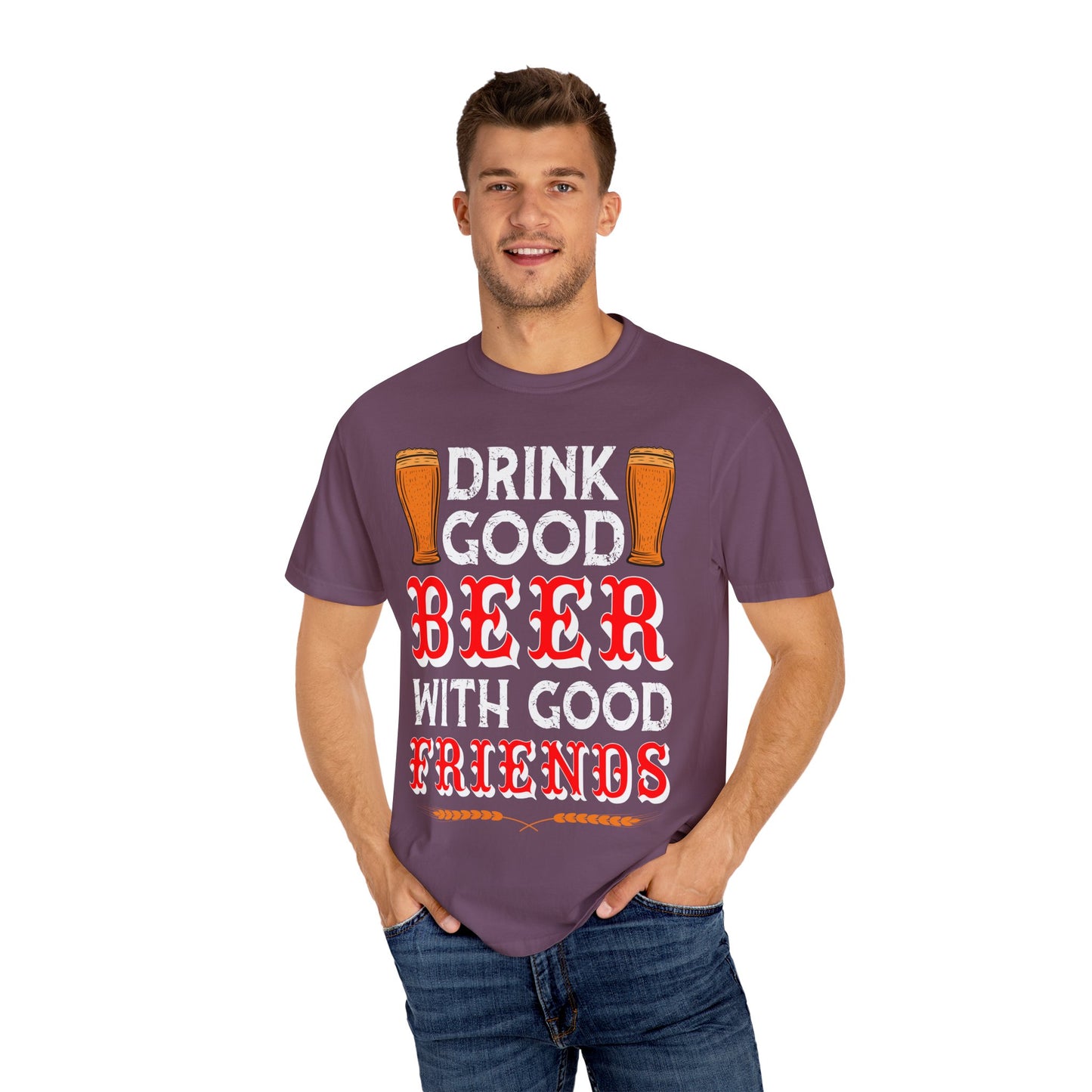 "Don’t Listen to Me or You’ll End Up Drunk" Funny Beer T-Shirt 🍻😂