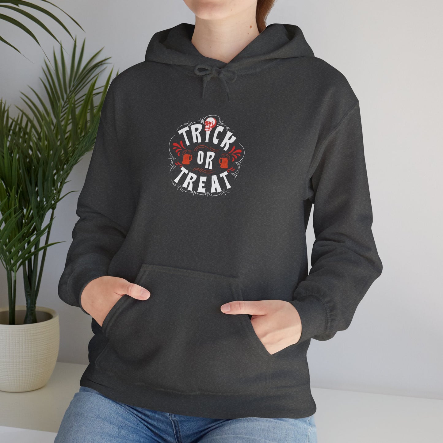 ๐บ Hoodie: Trick or Treat Skull & Pints