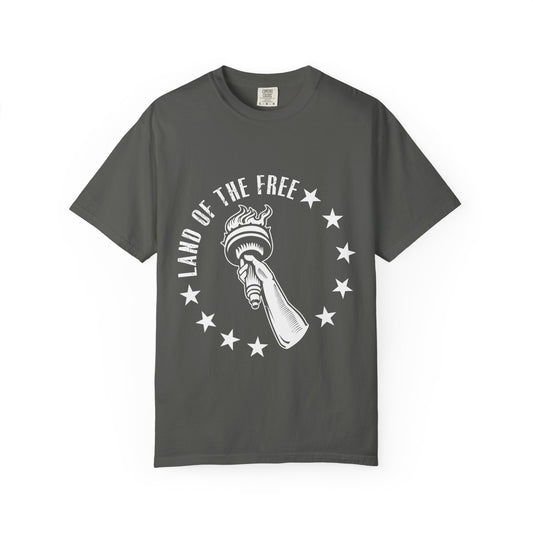 Land of the Free Garment-Dyed T-shirt, Unisex Graphic Tee, Independence Day Celebration, Casual Wear, Star-Spangled Style, [...]