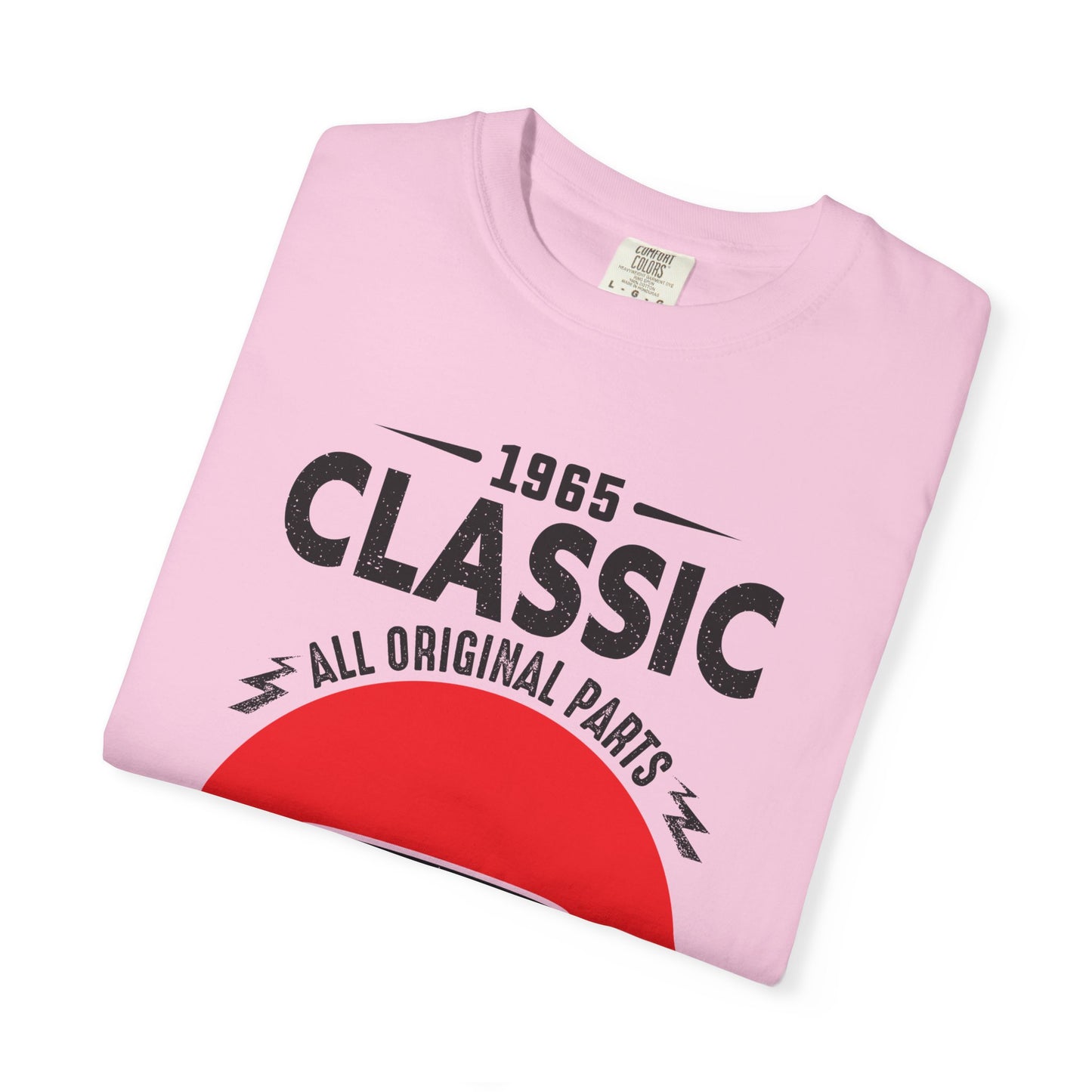 Vintage Car T-Shirt, Retro Auto Apparel, Classic Car Lover Gift, Unisex Car Enthusiast Tee, Limited Edition Shirt