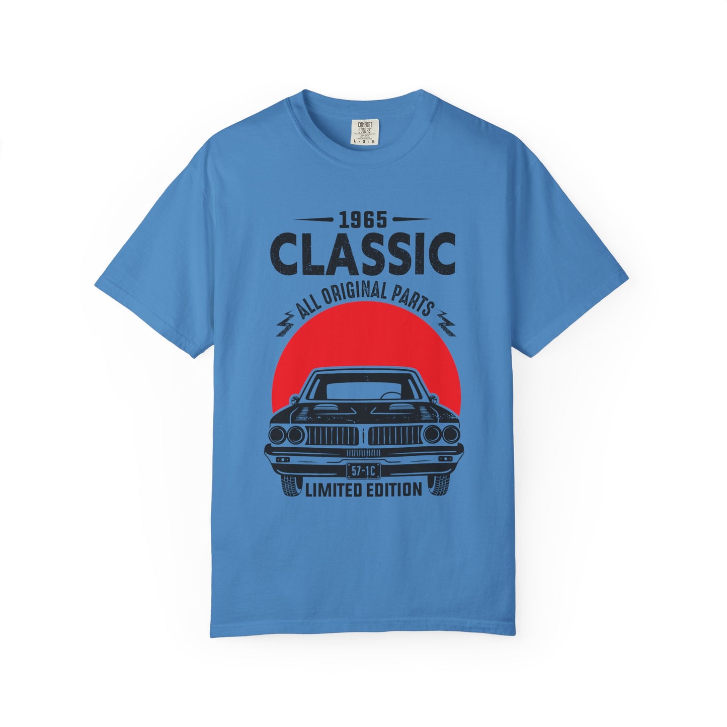 Vintage Car T-Shirt, Retro Auto Apparel, Classic Car Lover Gift, Unisex Car Enthusiast Tee, Limited Edition Shirt