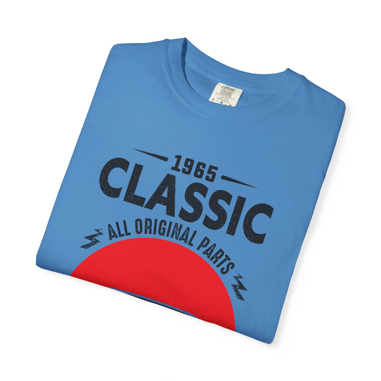 Vintage Car T-Shirt, Retro Auto Apparel, Classic Car Lover Gift, Unisex Car Enthusiast Tee, Limited Edition Shirt