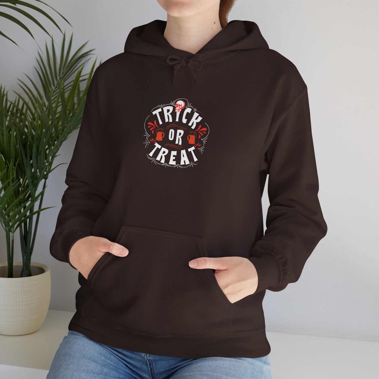 🍺 Hoodie: Trick or Treat Skull & Pints
